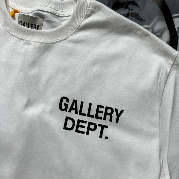 Gallery Dept. Vintage Souvenir T-shirt - Picture 4 of 7